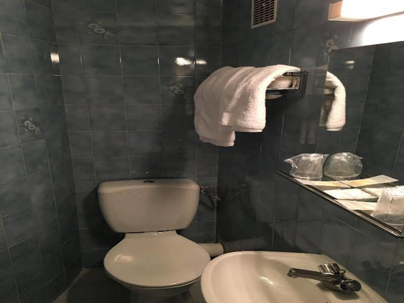 Hotel Antin St Georges Parigi Esterno foto